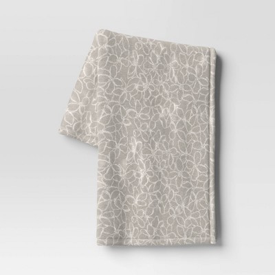 Floral Printed Plush Throw Blanket - Room Essentials™